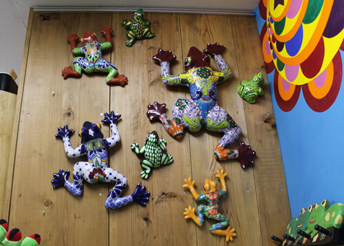 カエルの壁掛け