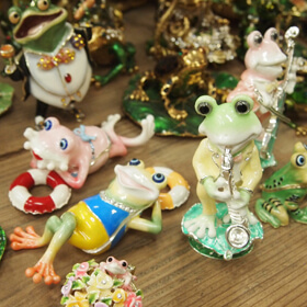 カエルのジュエリーボックス②