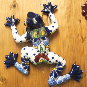 メキシコ陶器製の壁掛けカエル