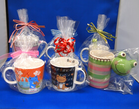 カエルモチーフのカップ
