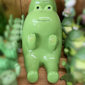 カエルの置物